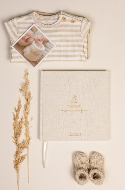 Little Dutch Babyboek 'Mijn eerste jaar' Baby Bunny FSC (13)