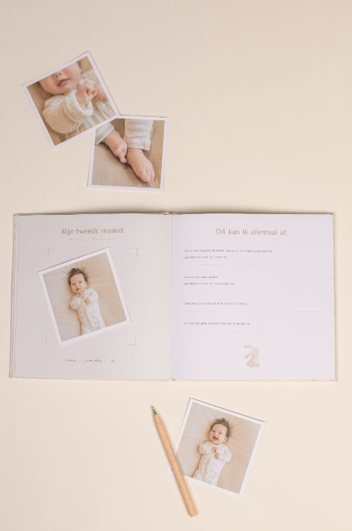 Little Dutch Babyboek 'Mijn eerste jaar' Baby Bunny FSC (15)