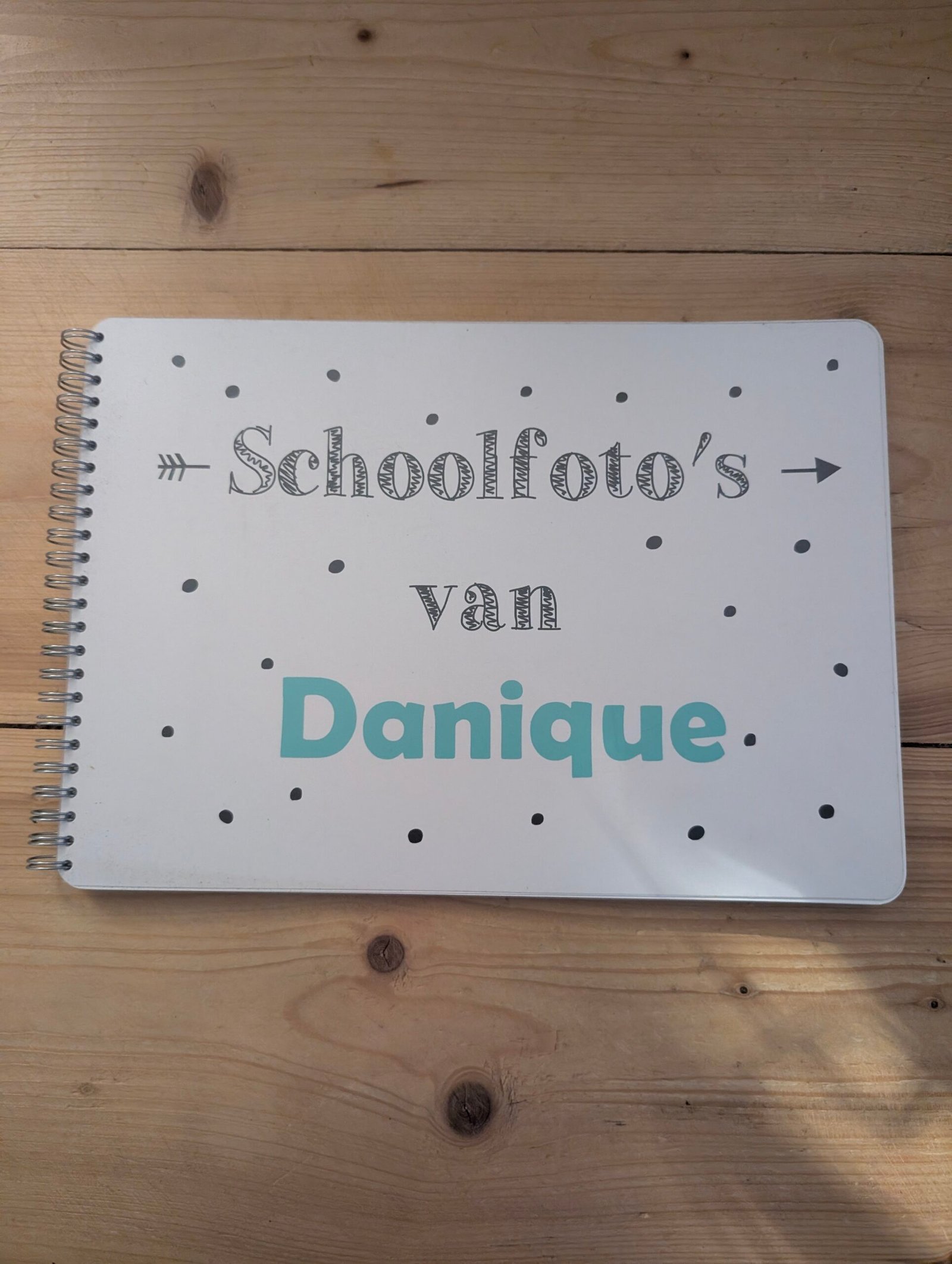 SALE Schoolfotoboek Danique