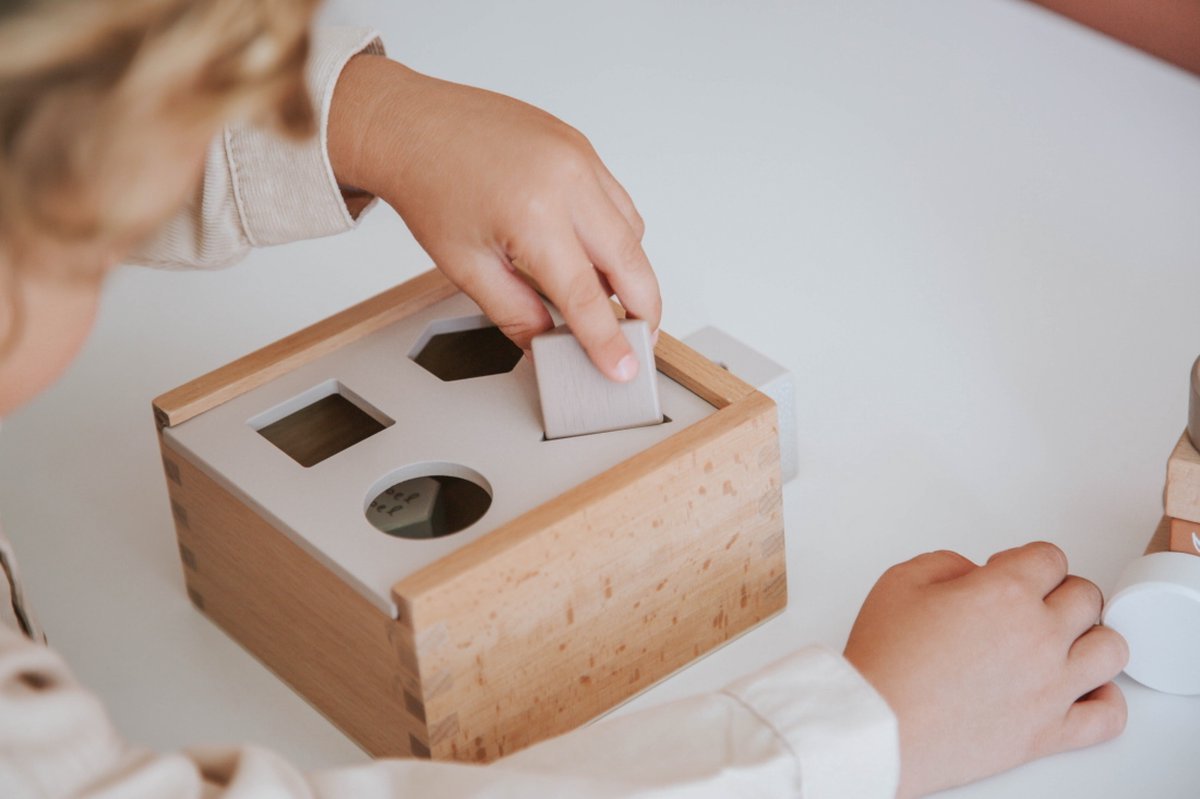 Label Label - Shape Sorting Box - Nougat - Afbeelding 4