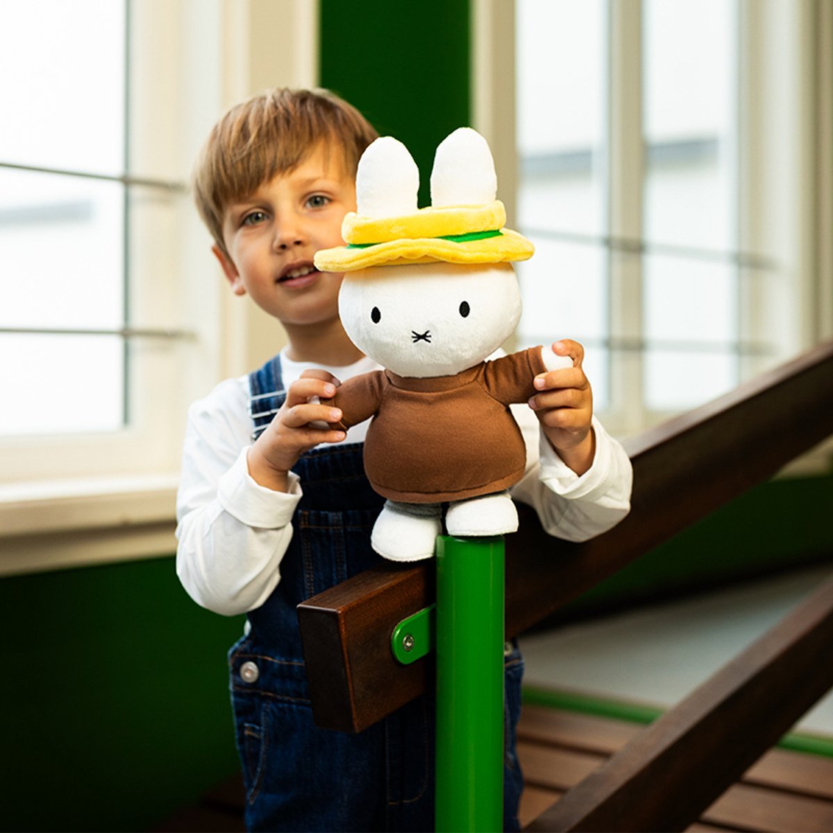 Nijntje - Opa konijn knuffel 28 cm - Afbeelding 6