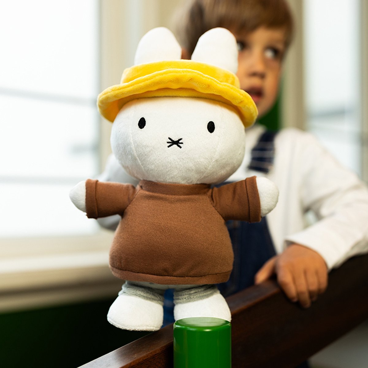 Nijntje - Opa konijn knuffel 28 cm - Afbeelding 5